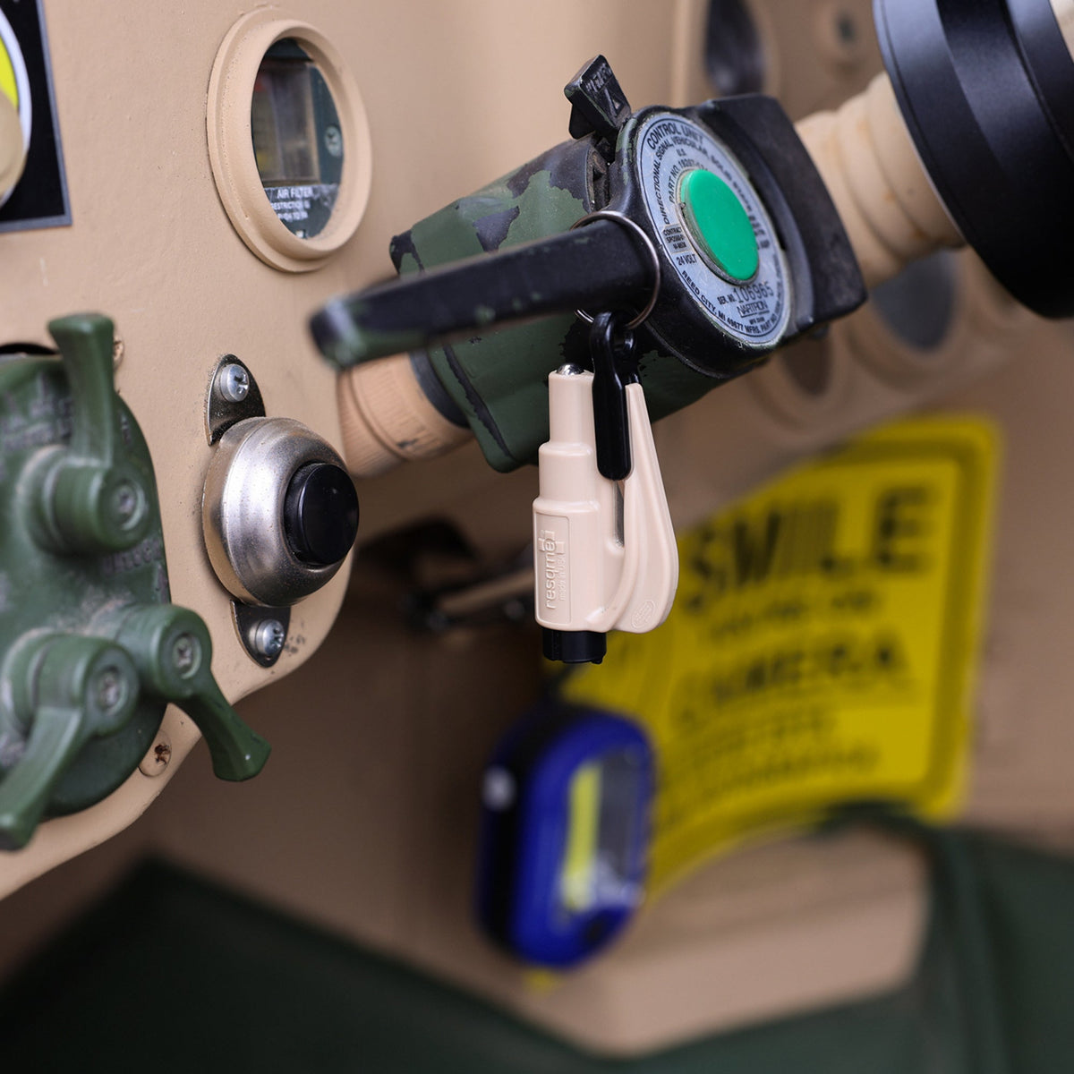 Resqme® Car Escape Tool - Sand